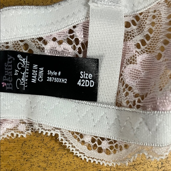 Elegant Lace Underwire Bra - Pink & White - Picture 4 of 7